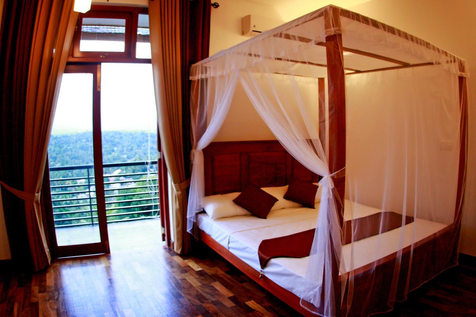 Cirute' Talwatte, Kandy Exterior photo