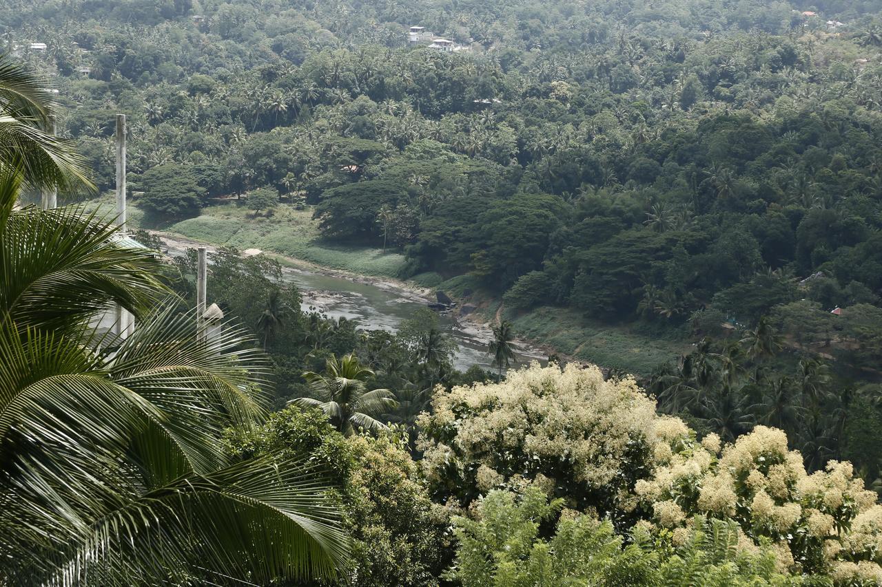 Cirute' Talwatte, Kandy Exterior photo