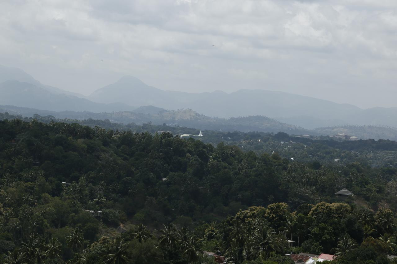 Cirute' Talwatte, Kandy Exterior photo