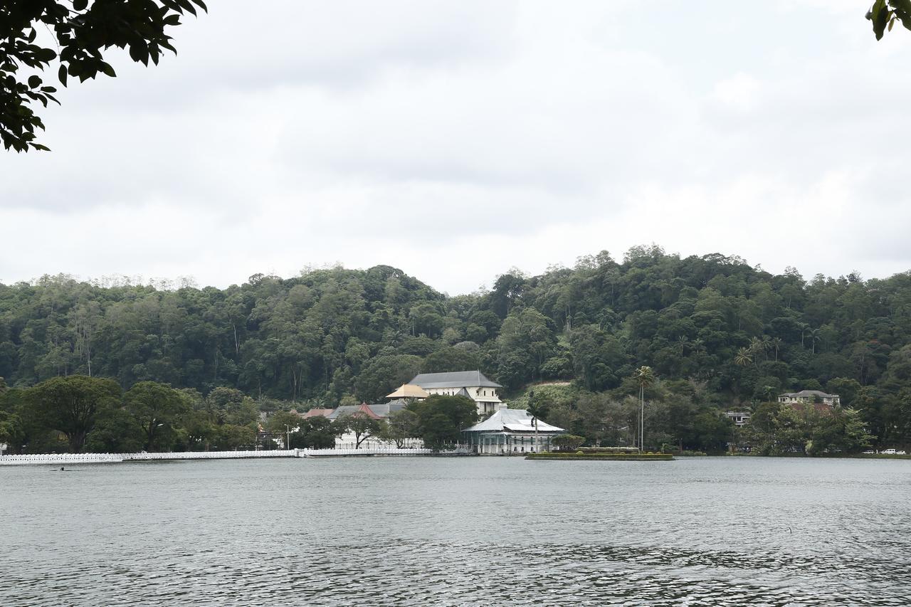 Cirute' Talwatte, Kandy Exterior photo