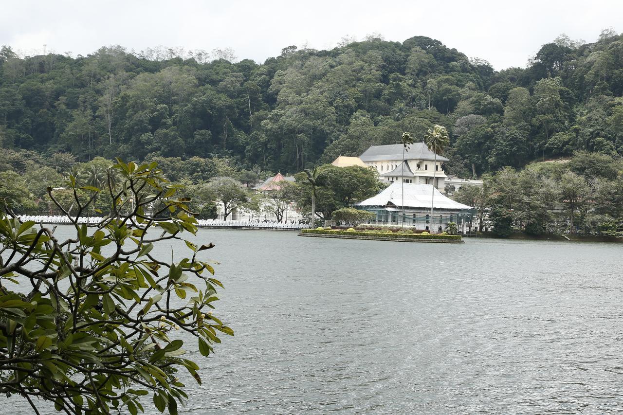 Cirute' Talwatte, Kandy Exterior photo